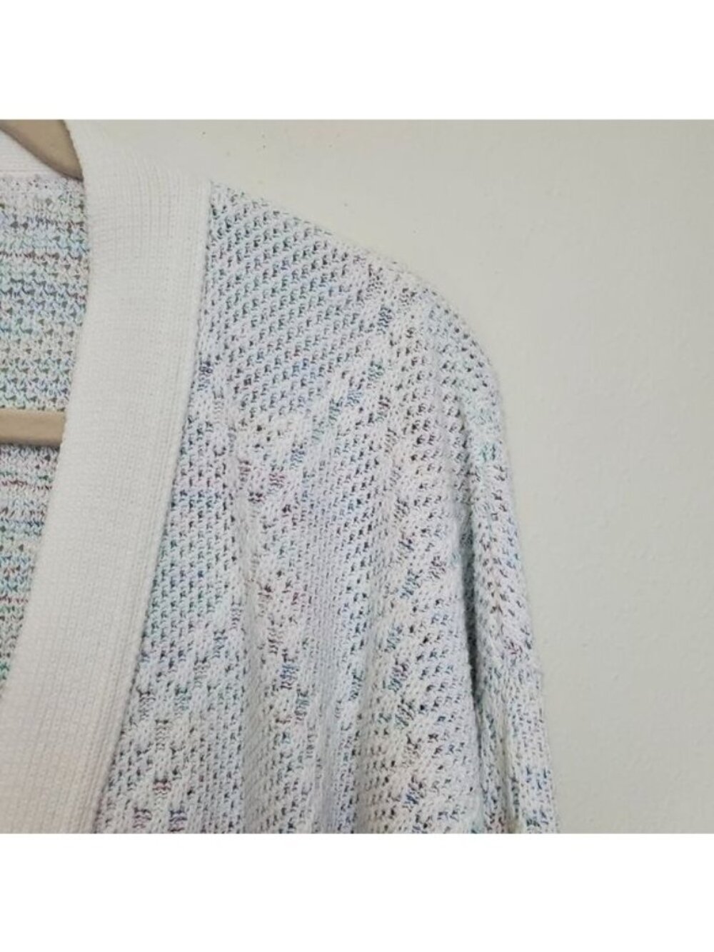 Vintage multi colored geometric knit cardigan - Picture 2 of 9